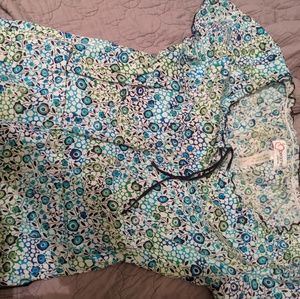 Women's scrub top